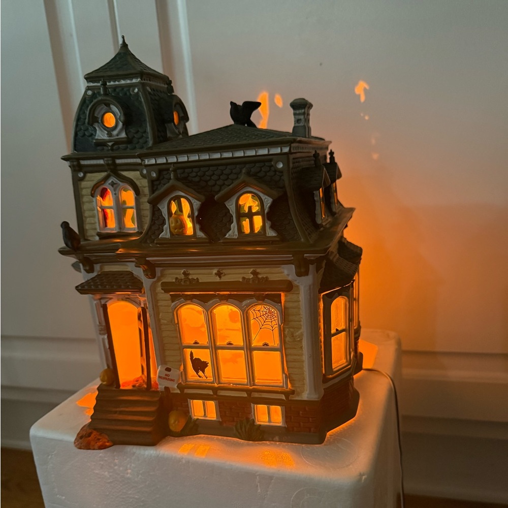 Snow Village Haunted Mansion